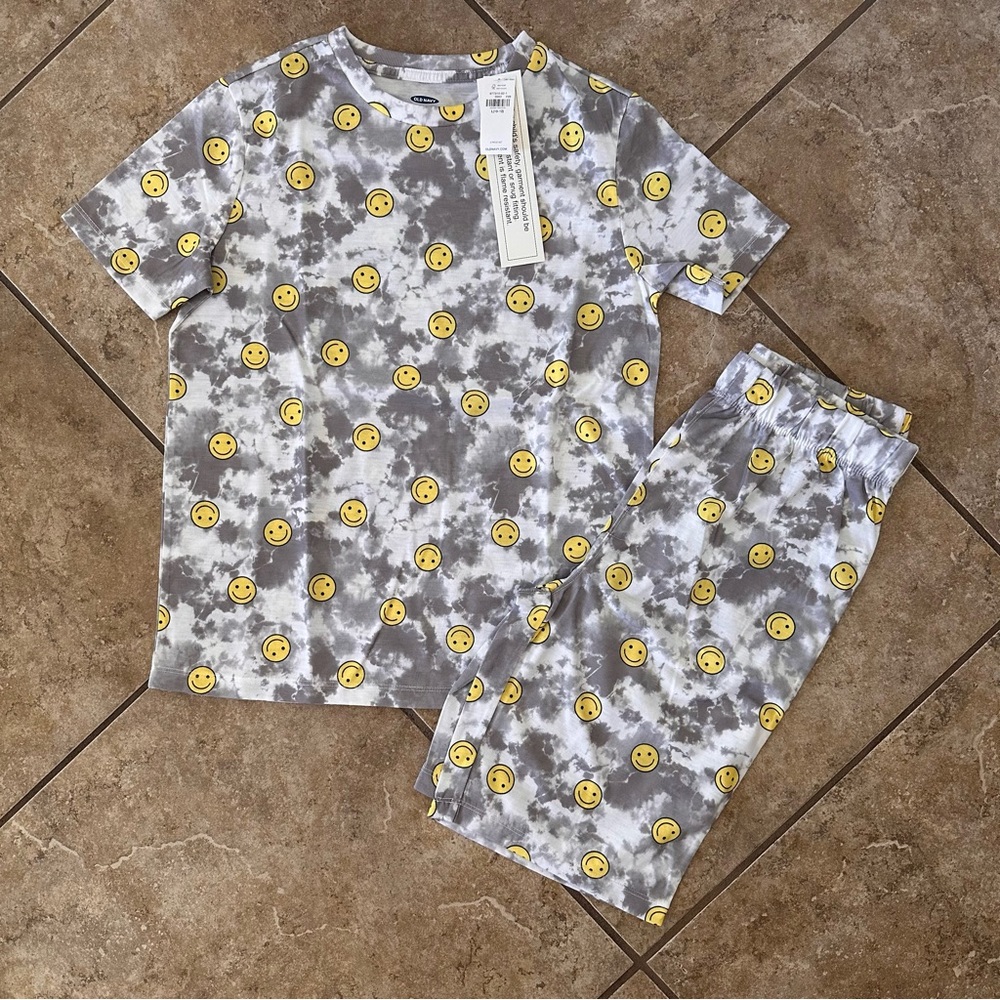Old Navy Kids Gray/Yellow 2-pc Short PJ Set Size L(10-12)